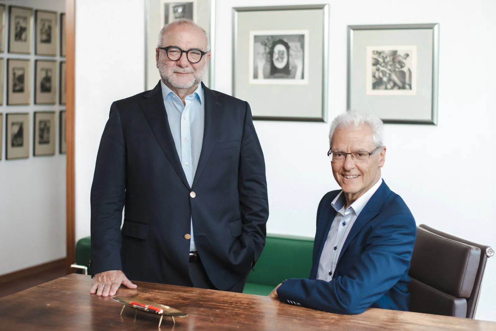 TEKOM Berater im Gespräch